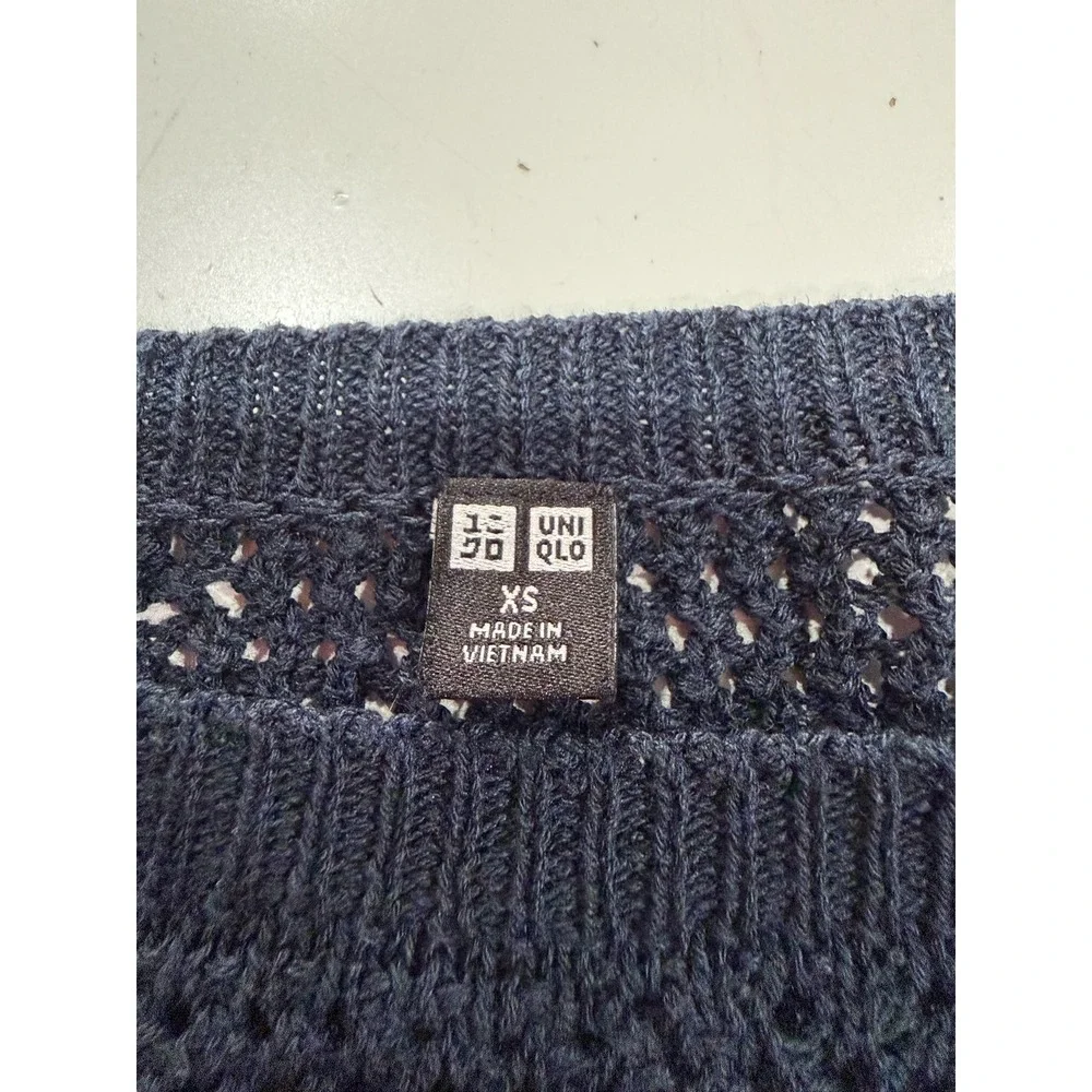 Uniqlo 3D Knit Mesh Crew Neck Sweater Navy Blue XS 476540 Long Sleeve Pullover
